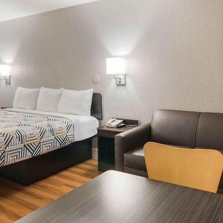 Motel 6-Addison, Tx - Dallas ภายนอก รูปภาพ