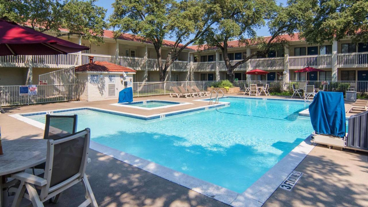 Motel 6-Addison, Tx - Dallas ภายนอก รูปภาพ