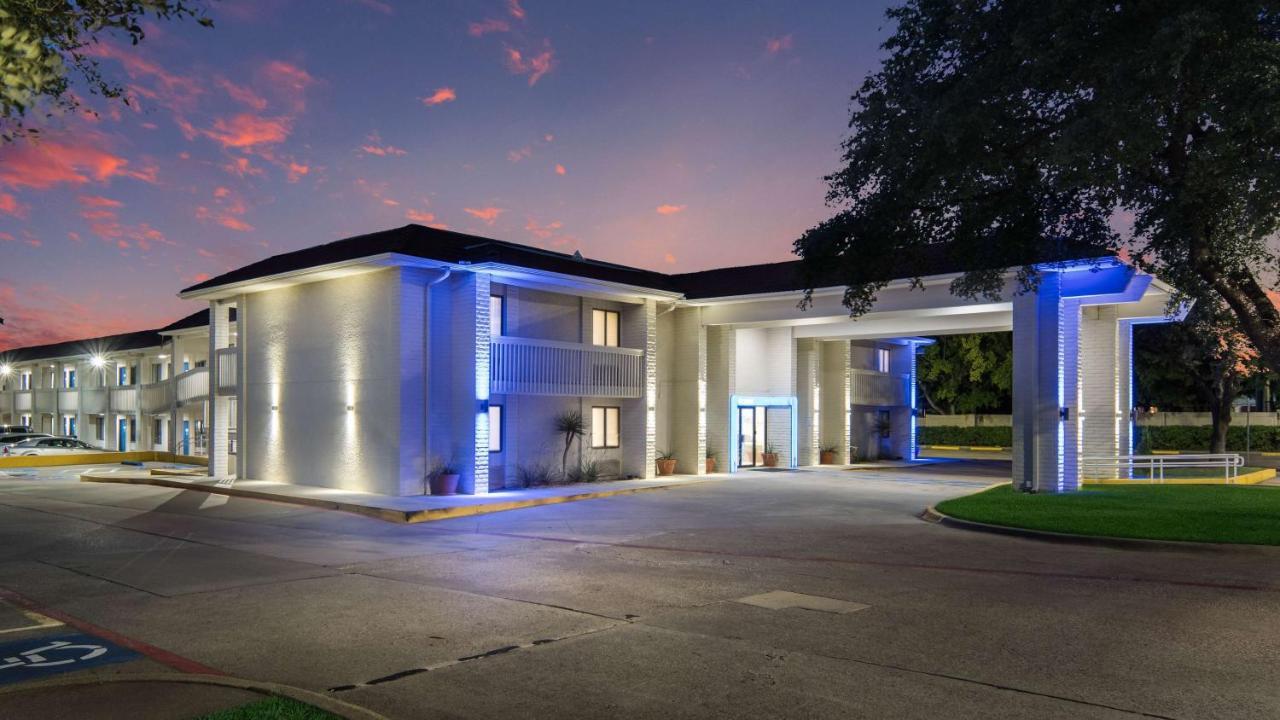 Motel 6-Addison, Tx - Dallas ภายนอก รูปภาพ