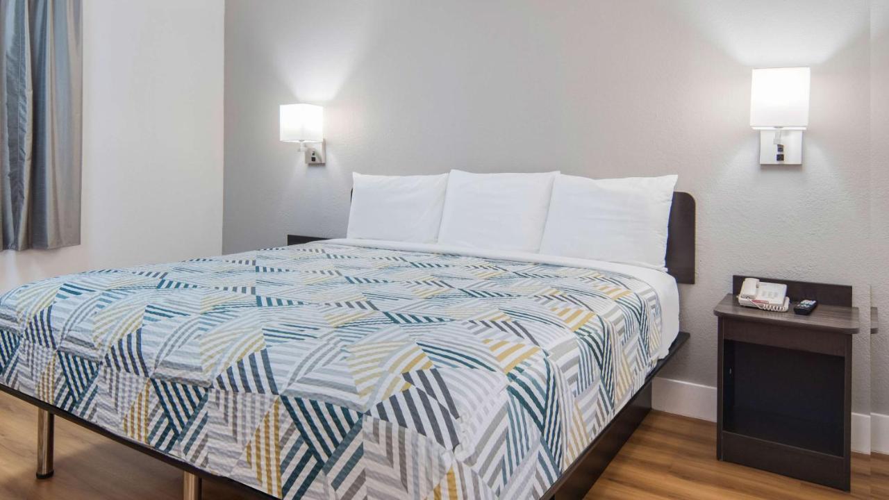 Motel 6-Addison, Tx - Dallas ภายนอก รูปภาพ