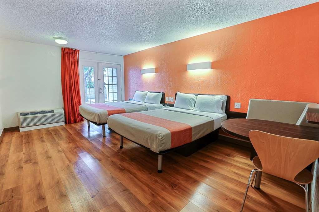 Motel 6-Addison, Tx - Dallas ห้อง รูปภาพ