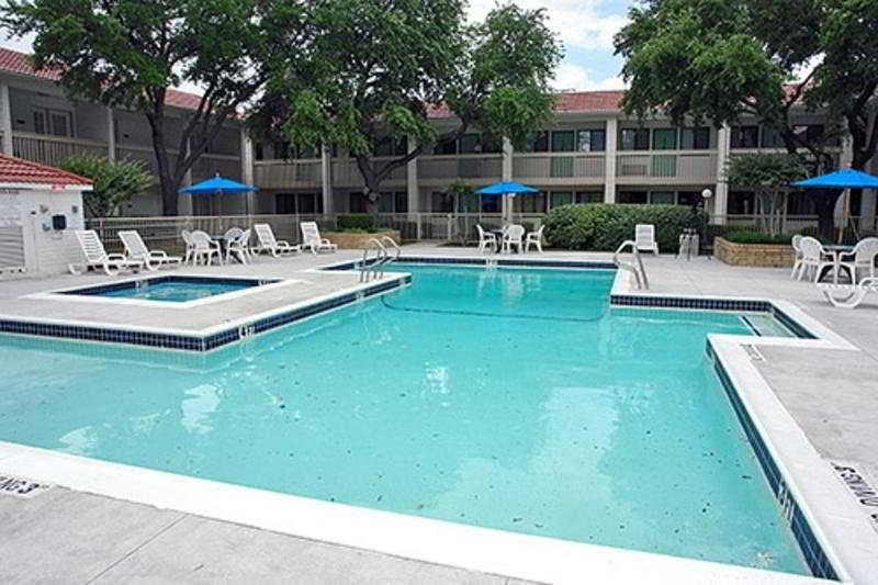 Motel 6-Addison, Tx - Dallas ภายนอก รูปภาพ