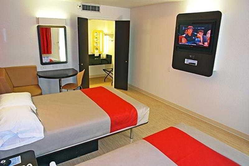 Motel 6-Addison, Tx - Dallas ภายนอก รูปภาพ