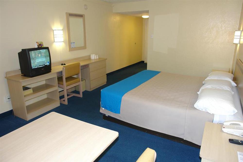 Motel 6-Addison, Tx - Dallas ห้อง รูปภาพ
